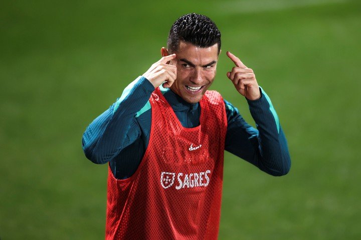 CR7 quiere llevar a Portugal a cuartos (EFE)