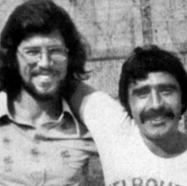 Gerry Adams y Brendan Hughes en una imagen tomada en la prisión de Long Kesh cuando ambos estuvieron encarcelados.