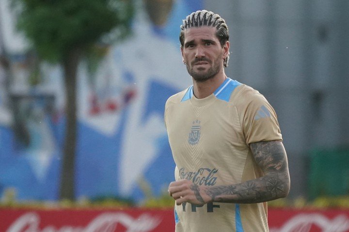 "Paraguay siempre fue un equipo aguerrido", dijo Rodri (Foto: Juano Tesone - FTP CLARIN).