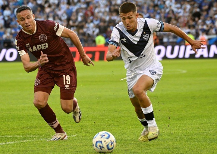 Fernández encara a Jara en Vélez-Lanús.