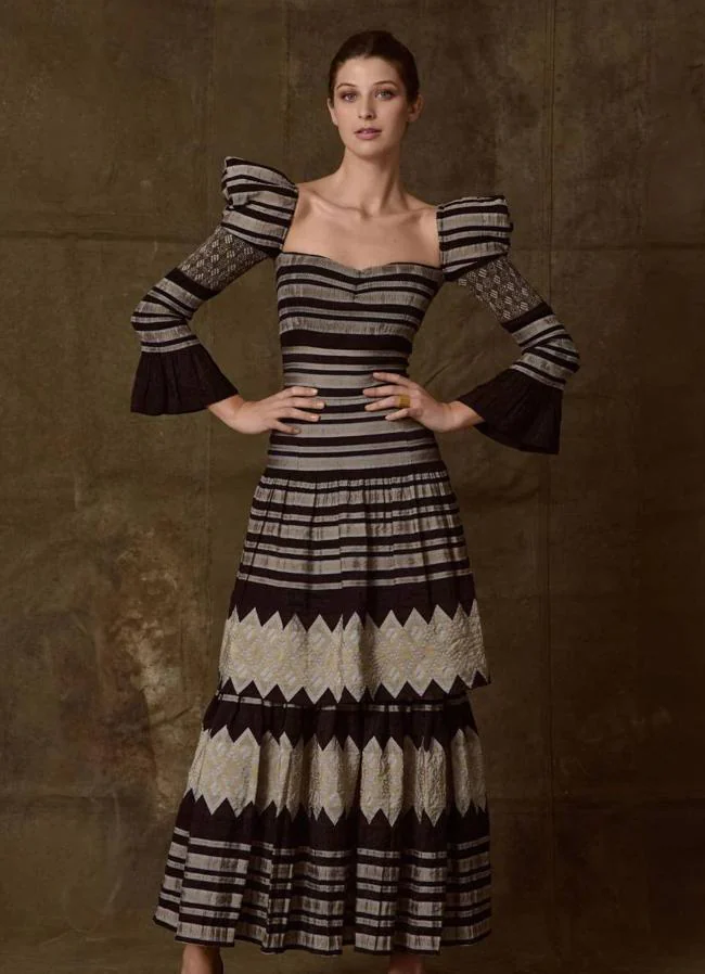Vestido Griselda de IQ Collection (395€)