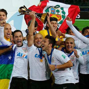 Cuál fue el último equipo no europeo en ganar la Intercontinental o el Mundial de Clubes