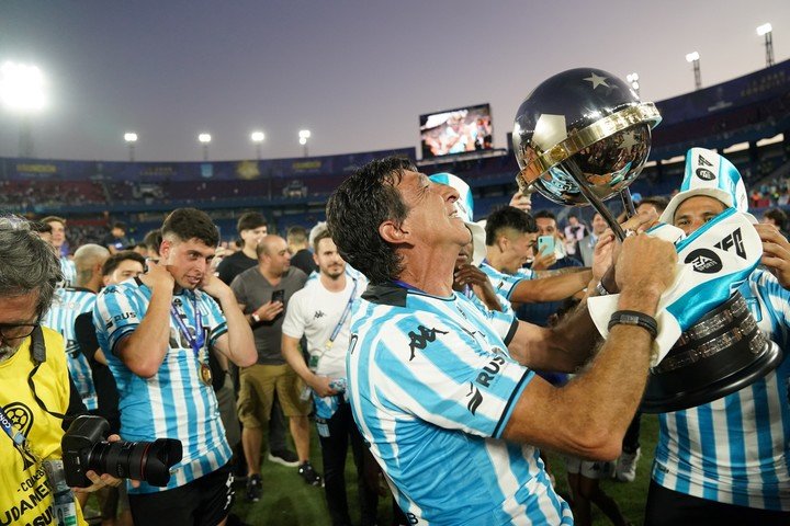 Gustavo Costas, DT de Racing, y la Copa Sudamericana. (Foto: Emmanuel Fernández)