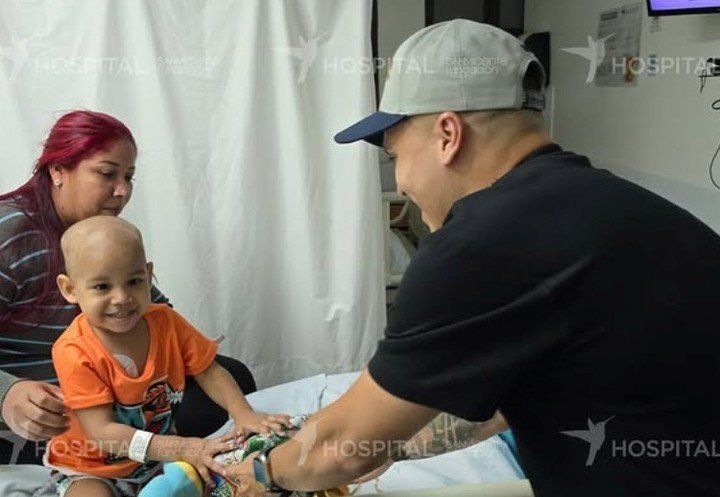 Juanfer, en la unidad de cáncer del Hospital Infantil de la Fundación San Vicente