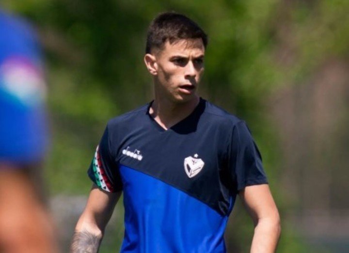 Valentín Gómez sigue en el radar de River.