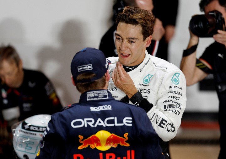 Verstappen y Russell. (Foto: REUTERS/Hamad I Mohammed)