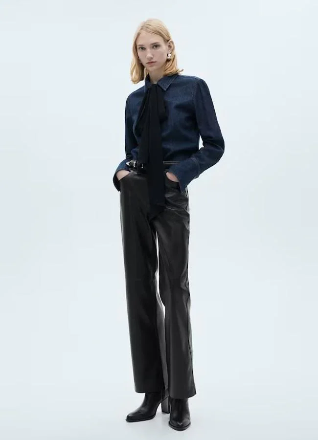Pantalones efecto piel negros