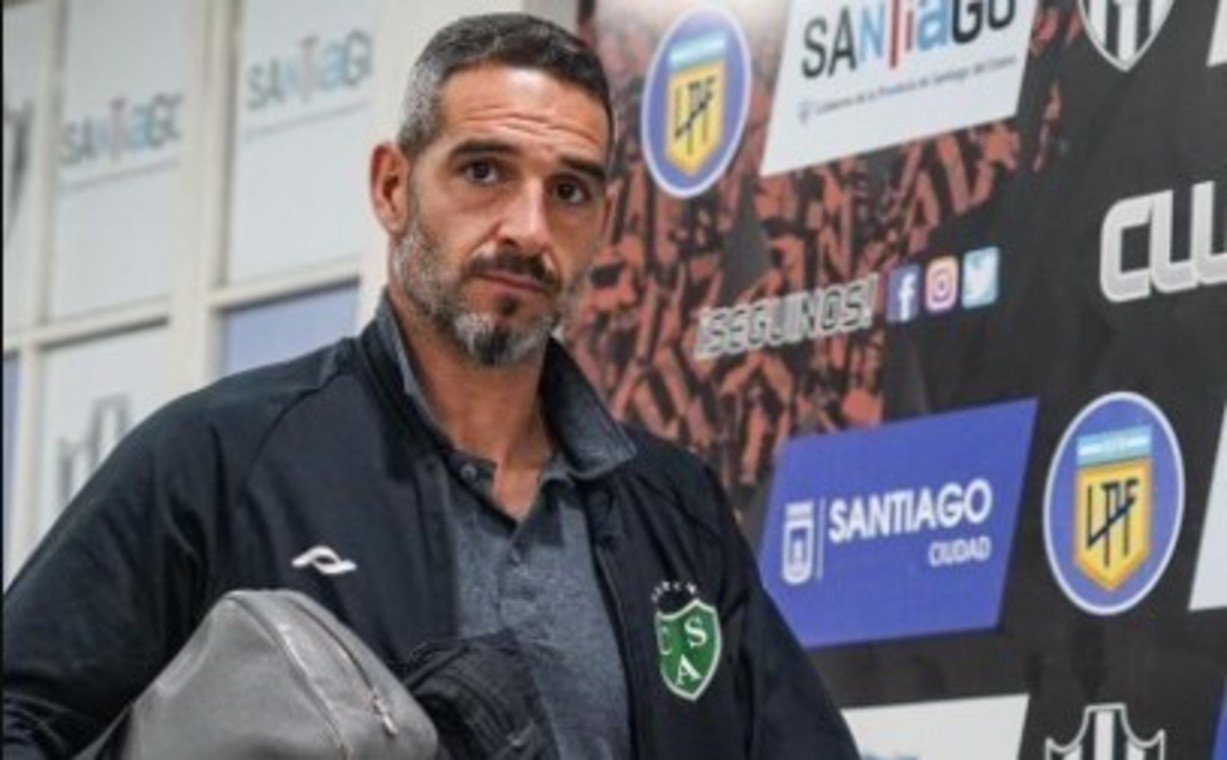 Licha López previo a un duelo ante Central Córdoba en Santiago del Estero.