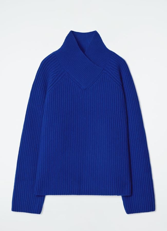 Jersey de pico de Cos, 125 euros.