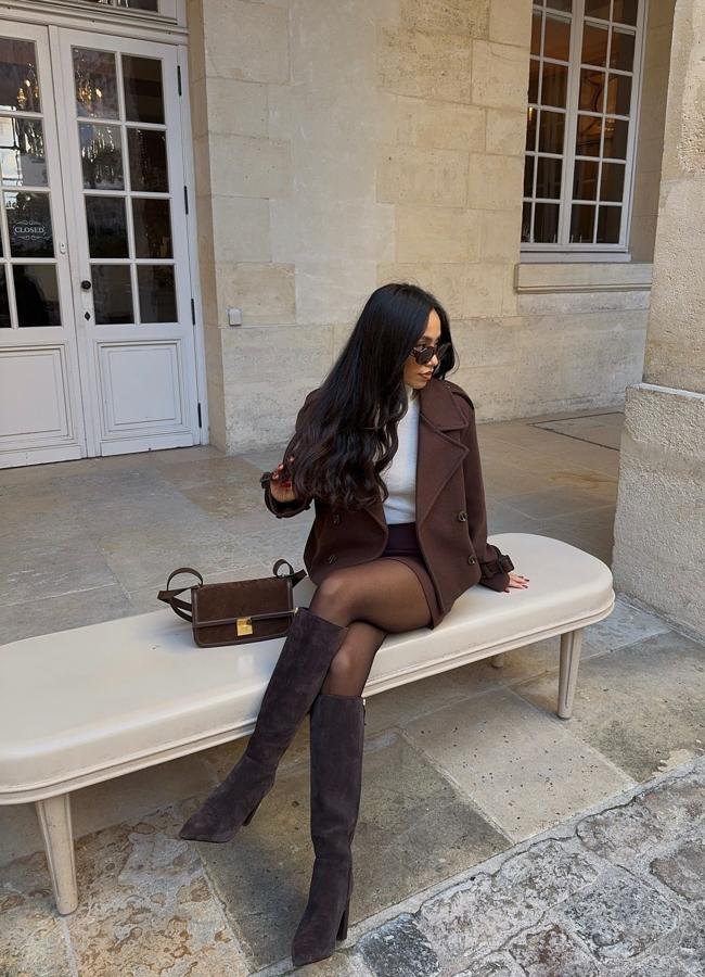 Influencer con la tendencia de las botas de ante/@ooliviamiller