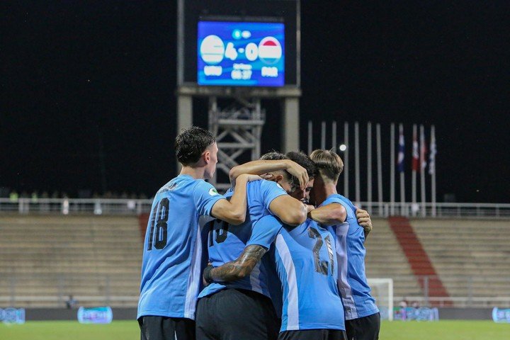 Uruguay le ganó 6 a 0 a Paraguay en Lara.