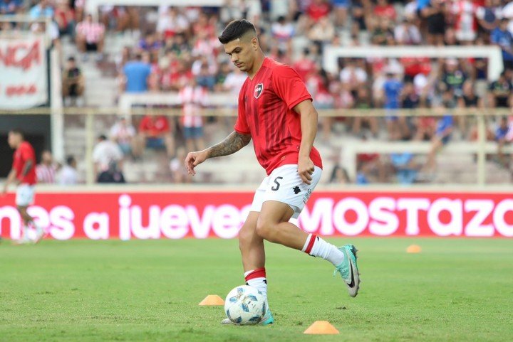 Rodrigo Fernández Cedrés, el cinco que está al caer en Independiente. (Foto: Prensa Newell's).