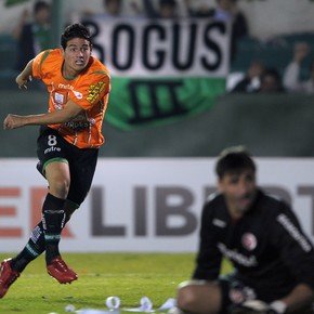 Banfield le hizo una oferta a James Rodríguez