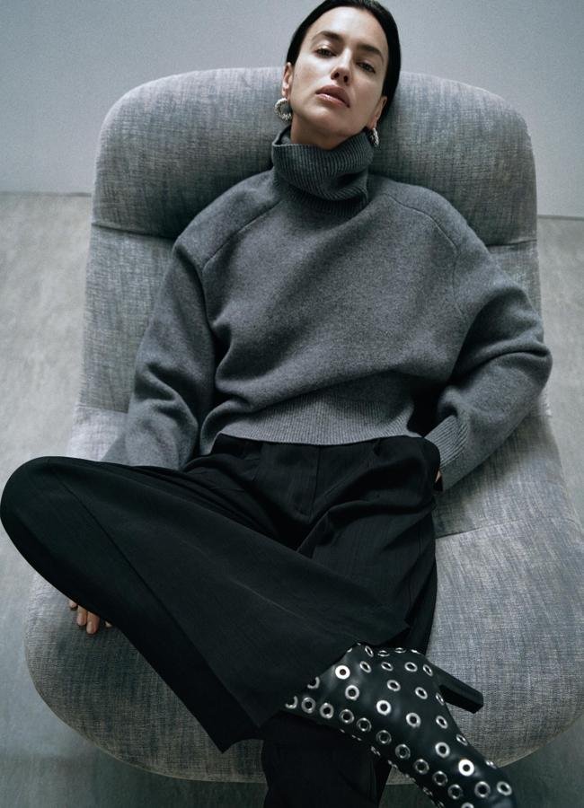Jersey oversize de lana con cuello alto
