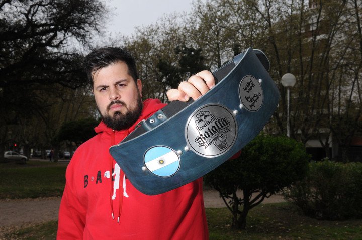 Papo MC fue campeón argentino de freestyle rap en 2016. (FABIAN GASTIARENA)