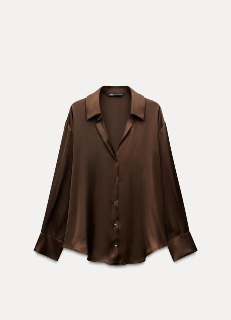 Camisa marrón de Zara (29,99 euros)