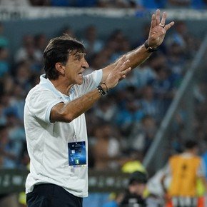 Los tremendos números de Costas en los mata-mata en su Racing copero 