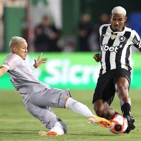 Antes de jugar con Racing la Recopa, Botafogo empató en el Carioca