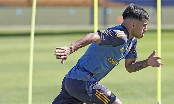 Milton Delgado, en el entrenamiento de Boca. Foto Prensa Boca