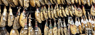 El Corte Inglés lanza hoy una liquidación de jamones ibéricos en su supermercado: piezas de 6 kilos por 99 euros 