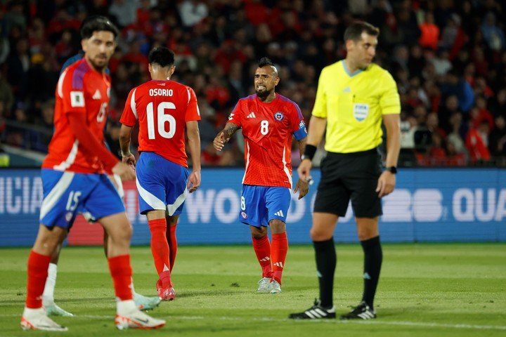 Chile casi fuera del mundial. EFE