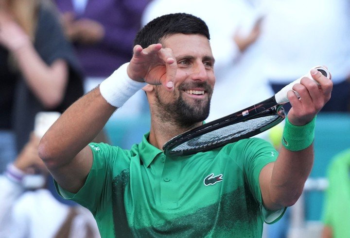 Regreso con triunfo de Djokovic en Miami. (AP)