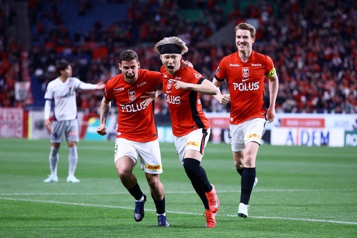 Urawa busca volver a los primeros planos en Japón (@REDSOFFICIAL).