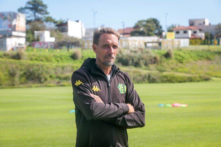 Mariano Charlier, el nuevo DT de Aldosivi (Foto: Diego Izquierdo)