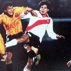 Con un recuerdo inolvidable: el historial de Barcelona vs River por Copa Libertadores