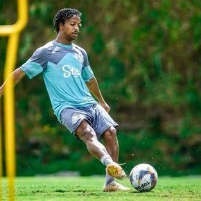 Apostaron 10.000 euros que sería amonestado y fue así: otro jugador sospechado en Brasil