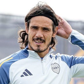 Cavani: "Siento la necesidad de hacer goles, a veces es una cuestión de energía"
