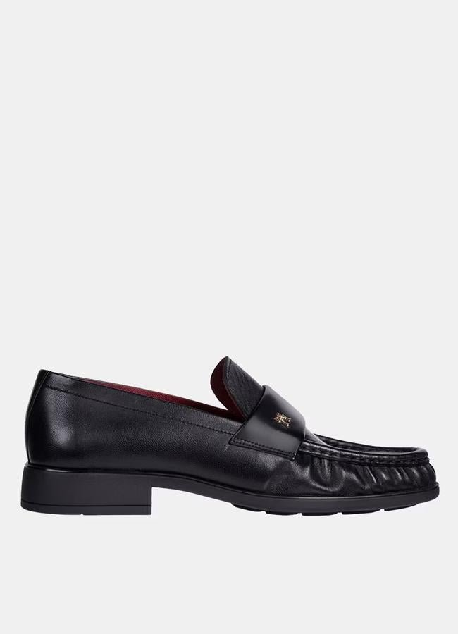 Mocasines negros de El Corte Inglés, 149,90 euros.