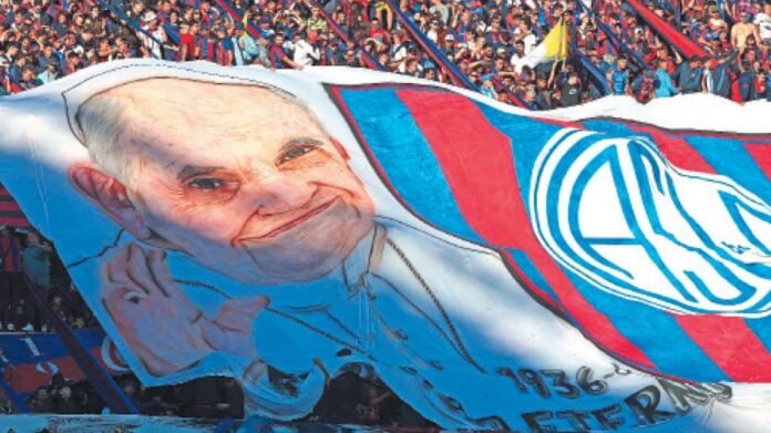 Ni con Francisco en el cielo: San Lorenzo cayó ante Central y exacerbó la bronca de sus hinchas