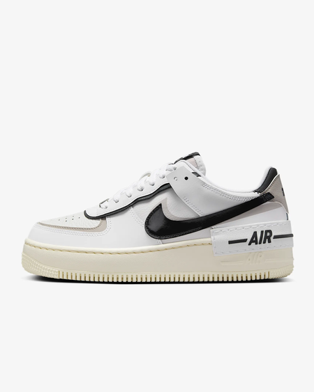 Un clásico renovado: así son las Nike Air Force 1 de aire vintage que arrasan esta esta primavera
