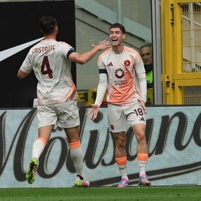 Soulé, el de los goles importantes: le dio el triunfo a la Roma y complicó al Inter de Lautaro en la lucha por el título 