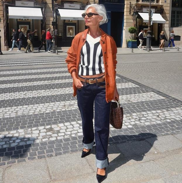 Grece Ghanem con una bomber.