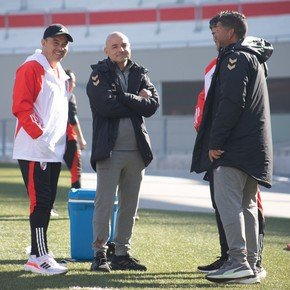 Gallardo, ante un nuevo desafío: Orsi-Gómez, de los pocos contra los que tiene historial negativo