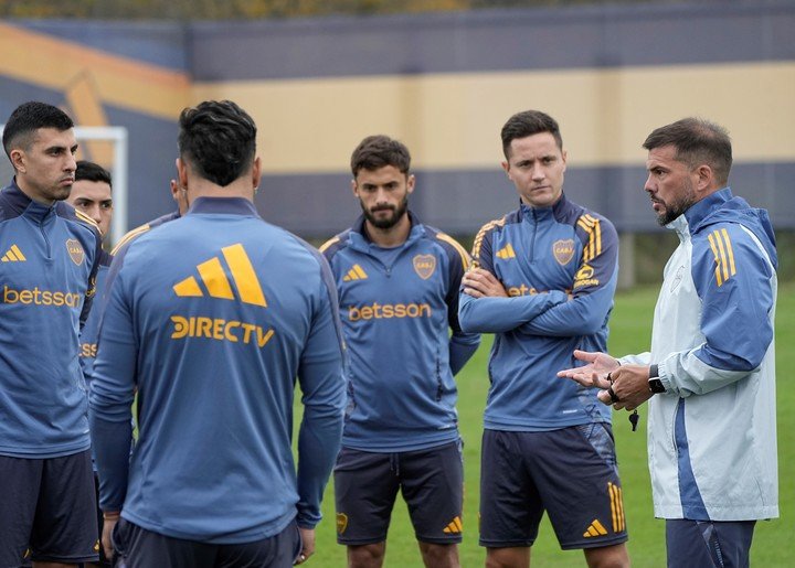 Alerta Boca: un titular terminó con problemas en una rodilla y le hicieron estudios
