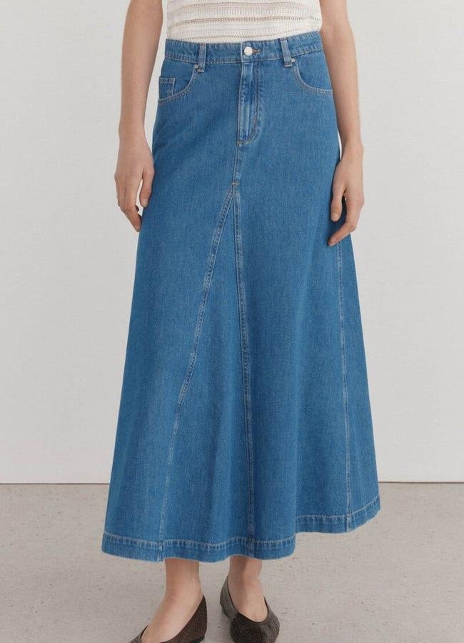 Falda vaquera de vuelo