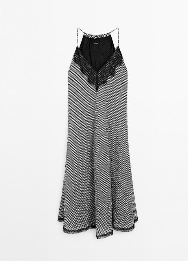 Vestido midi encaje cuadro vichy de Massimo Dutti (99,95€)