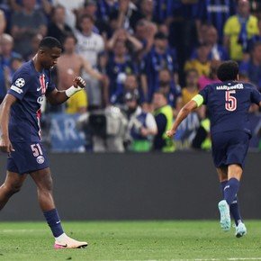 Por ser campeón de Champions League, ¿a qué torneos clasificó Willian Pacho con PSG?