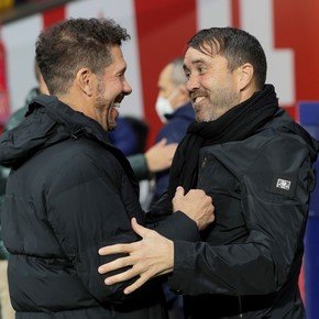 Qué se dijeron el Chacho Coudet y el Cholo Simeone antes de enfrentarse