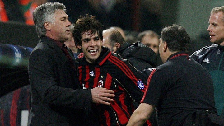 Kaká y Ancelotti en el Milan. (Foto: Getty Images)