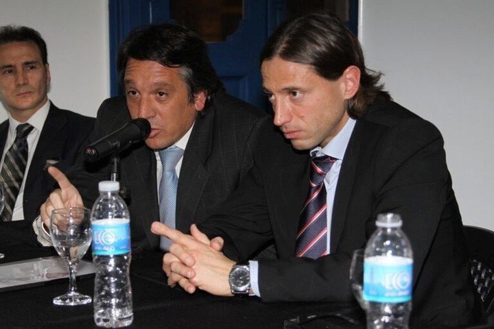 Allievi junto a Moretti.