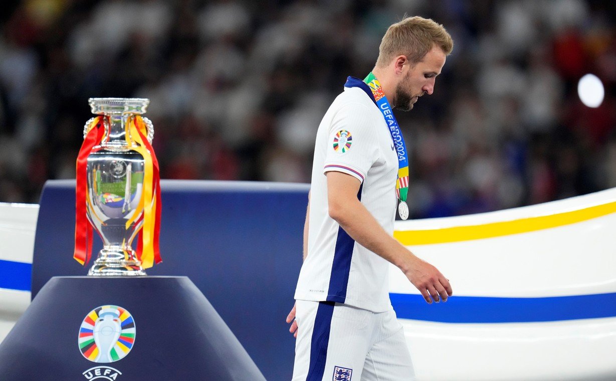 Harry Kane cayó dos veces con la Selección de Inglaterra en la final de la Eurocopa. (FOTO: AP).