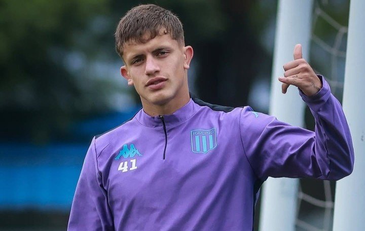 Degregorio seguiría como titular ante Fortaleza. Foto: Prensa Racing.