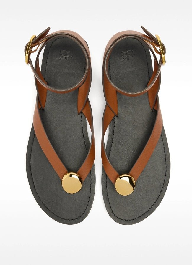 Sandalias planas piel de Parfois.