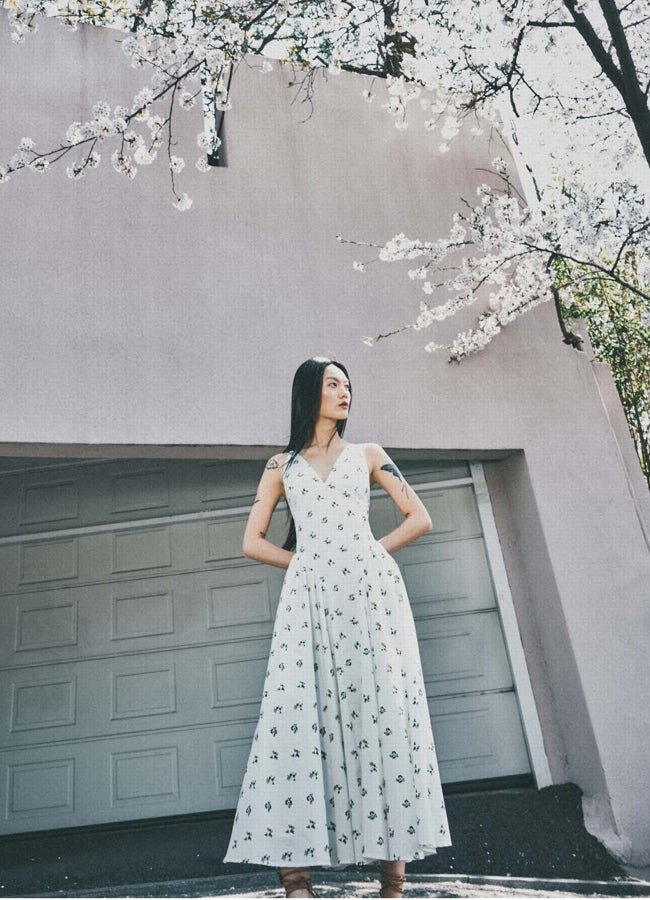 Vestido popelín estampado de Sfera.