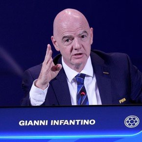 La FIFA endureció las penas por casos de racismo: sanciones fuertes y chance de descenso