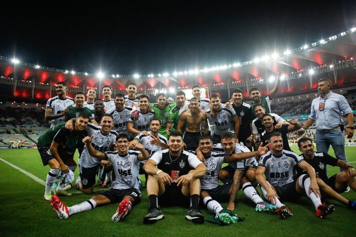 El festejo de Central Córdoba en el Maracaná. (Prensa Central Córdoba)
